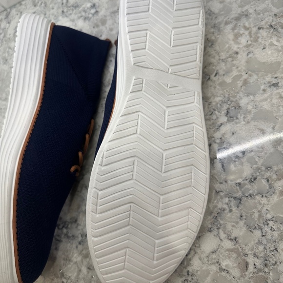 NEW MEN'S DARK BLUE NAVY PULL ON WHITE SOLE SOLED SHOES SIZE 15 EU 39 - Picture 7 of 9